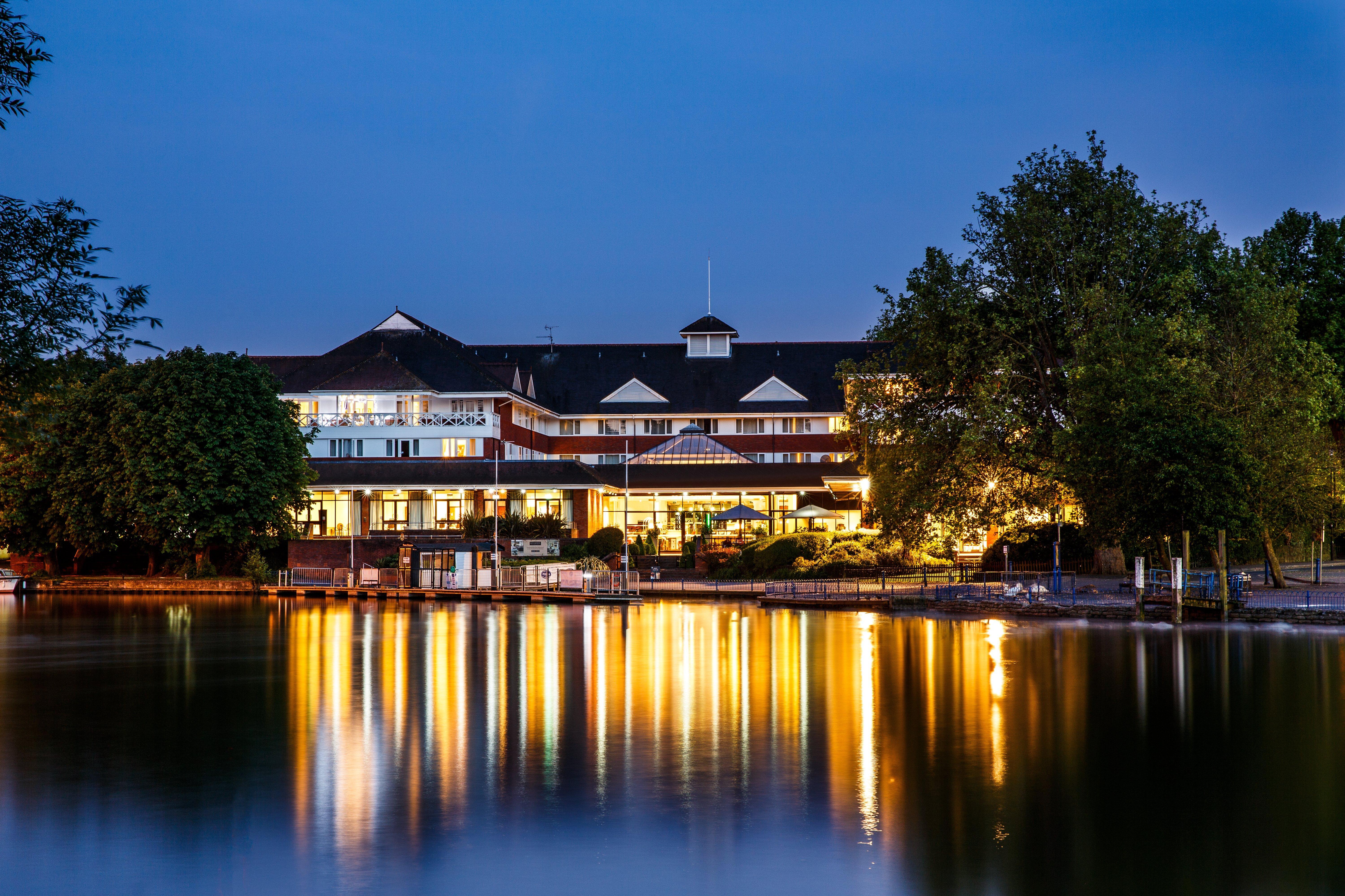 Crowne Plaza Reading Hotel Exterior foto