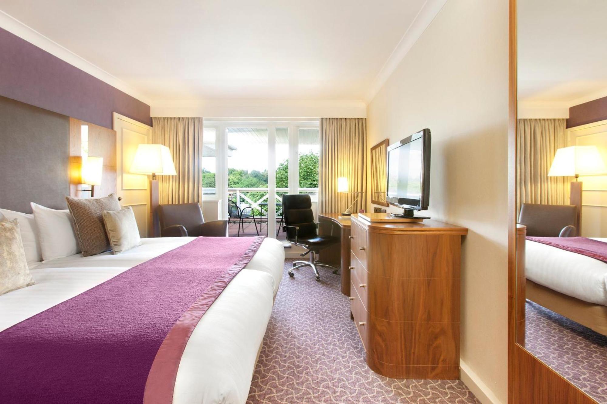 Crowne Plaza Reading Hotel Exterior foto