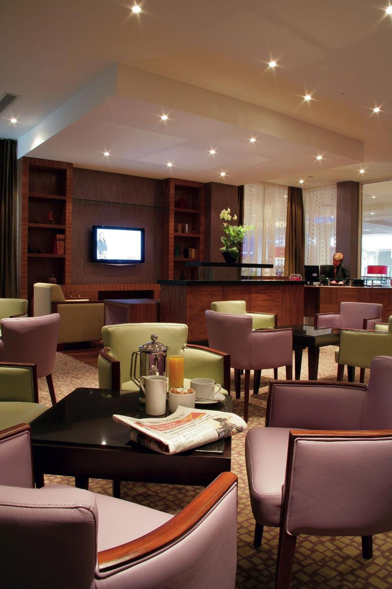 Crowne Plaza Reading Hotel Exterior foto