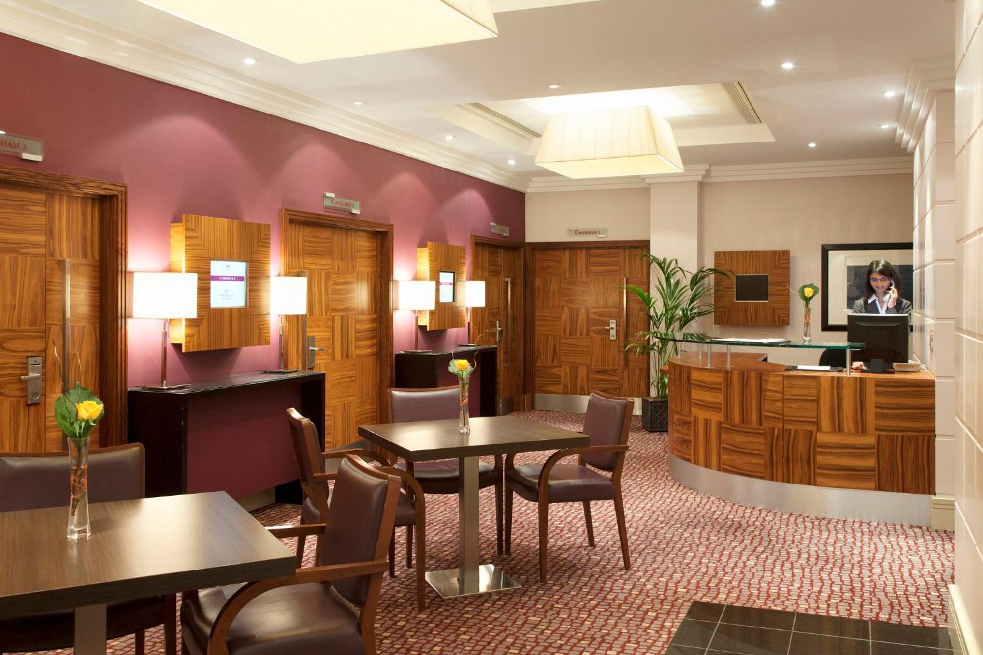 Crowne Plaza Reading Hotel Exterior foto